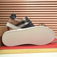 $88.00 USD Burberry Casual Shoes For Men #1243602