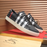 $88.00 USD Burberry Casual Shoes For Men #1243607