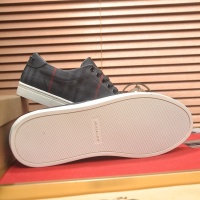 $88.00 USD Burberry Casual Shoes For Men #1243614