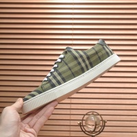 $88.00 USD Burberry Casual Shoes For Men #1243621