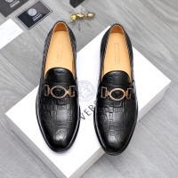 $82.00 USD Versace Leather Shoes For Men #1243903