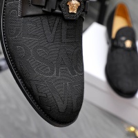 $82.00 USD Versace Leather Shoes For Men #1243908