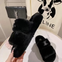 $88.00 USD Celine Slippers For Women #1245352