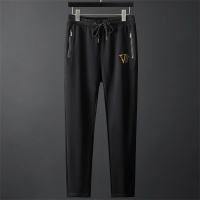 $85.00 USD Versace Tracksuits Long Sleeved For Men #1246363