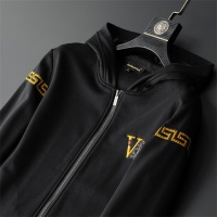 $85.00 USD Versace Tracksuits Long Sleeved For Men #1246363