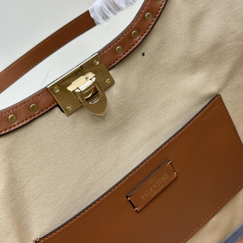 Replica Valentino AAA Quality Shoulder Bags For Women #1247293 $102.00 USD for Wholesale