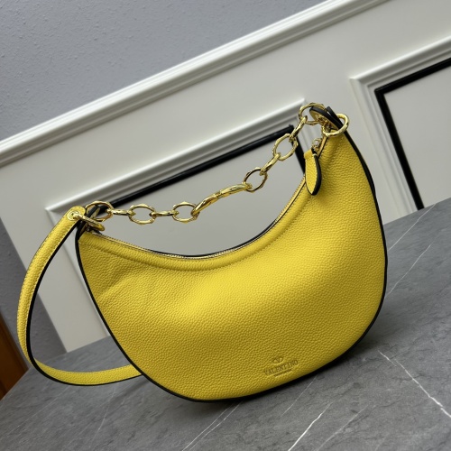 Replica Valentino AAA Quality Messenger Bags For Women #1247470 $98.00 USD for Wholesale