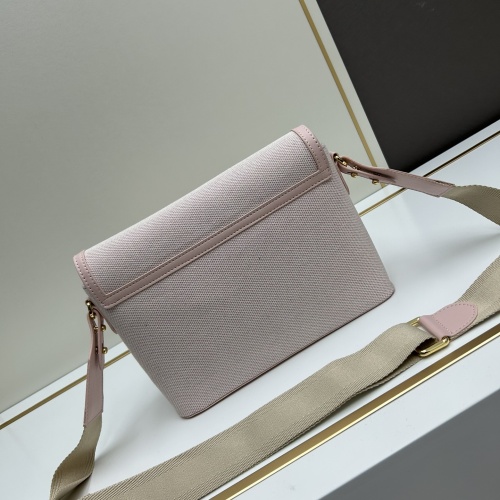 Replica Burberry AAA Quality Messenger Bags For Women #1248414 $108.00 USD for Wholesale