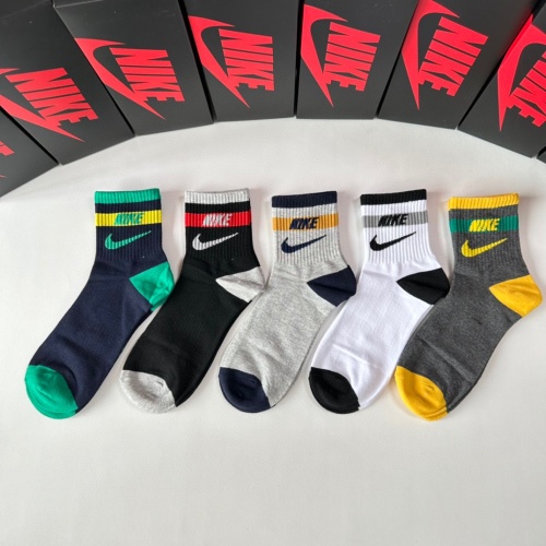 Replica Nike Socks #1249016 $25.00 USD for Wholesale