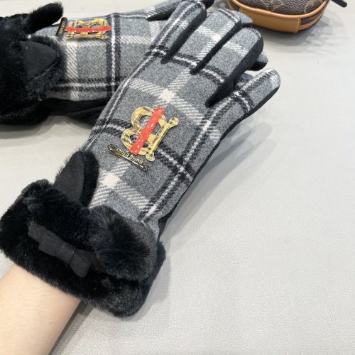 Replica Burberry Gloves #1249359 $42.00 USD for Wholesale