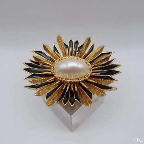 Replica Balenciaga Brooches For Women #1252670 $42.00 USD for Wholesale