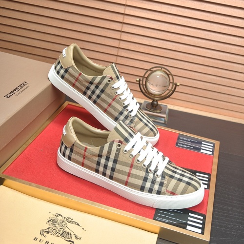 Replica Burberry Casual Shoes For Men #1256509 $88.00 USD for Wholesale