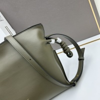 $150.00 USD LOEWE AAA Quality Messenger Bags For Women #1247540