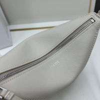 $245.00 USD LOEWE AAA Quality Messenger Bags #1247891