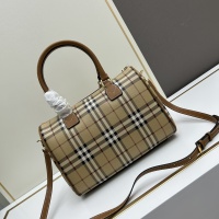 $96.00 USD Burberry AAA Quality Handbags For Women #1248373