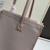 $102.00 USD Burberry AAA Quality Handbags For Women #1248376