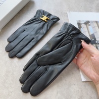 $45.00 USD Celine Gloves For Women #1249306