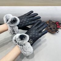 $52.00 USD Celine Gloves For Women #1249501