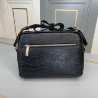 $108.00 USD Burberry AAA Man Messenger Bags #1249512