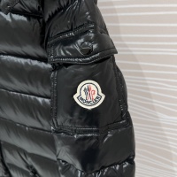 $222.00 USD Moncler Down Feather Coat Long Sleeved For Women #1250938