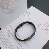 $42.00 USD Versace Bracelets #1252191