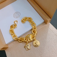 $64.00 USD Versace Bracelets #1253096