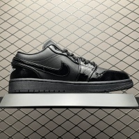 $88.00 USD Air Jordan-1-Low For Men #1253469