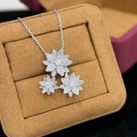 $64.00 USD Van Cleef & Arpels Necklaces For Women #1253736