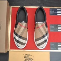 $88.00 USD Burberry Casual Shoes For Men #1256511