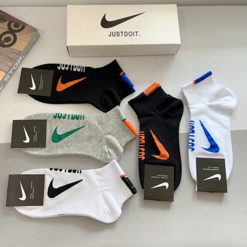 Replica Nike Socks #1261223 $27.00 USD for Wholesale