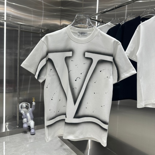 Replica Valentino T-Shirts Short Sleeved For Unisex #1262931, $45.00 USD, [ITEM#1262931], Replica Valentino T-Shirts outlet from China