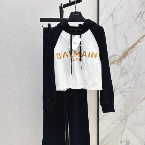 Replica Balmain Tracksuits Long Sleeved For Women #1263391 $108.00 USD for Wholesale