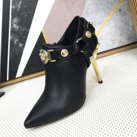 $96.00 USD Versace Boots For Women #1257773