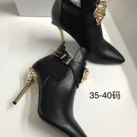 $96.00 USD Versace Boots For Women #1257775