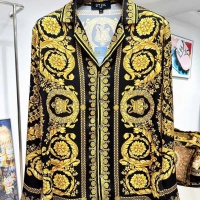 $82.00 USD Versace Tracksuits Long Sleeved For Men #1259629