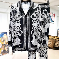 Versace Tracksuits Long Sleeved For Men #1259633