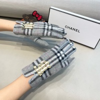 $40.00 USD Burberry Gloves #1260780