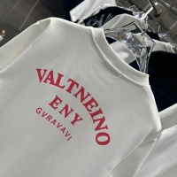 $45.00 USD Valentino T-Shirts Short Sleeved For Unisex #1262929