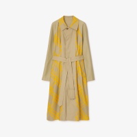 $257.85 USD Burberry Trench Coat Long Sleeved For Unisex #1263633