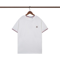 $32.00 USD Moncler T-Shirts Short Sleeved For Unisex #1264511