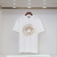 $36.00 USD Versace T-Shirts Short Sleeved For Unisex #1264518