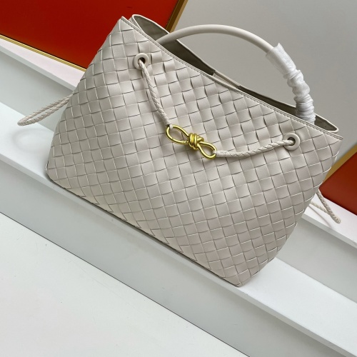 Replica Bottega Veneta BV AAA Quality Handbags For Women #1267663, $108.00 USD, [ITEM#1267663], Replica Bottega Veneta BV AAA Handbags outlet from China