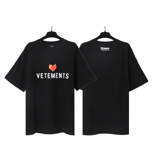 Replica VETEMENTS T-Shirts Short Sleeved For Unisex #1268273, $29.00 USD, [ITEM#1268273], Replica VETEMENTS T-Shirts outlet from China