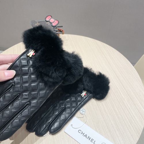 Replica Moncler Gloves For Women #1269689 $52.00 USD for Wholesale