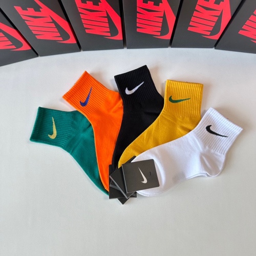 Replica Nike Socks #1269734 $25.00 USD for Wholesale