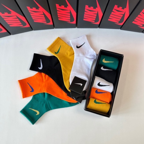 Replica Nike Socks #1269734 $25.00 USD for Wholesale