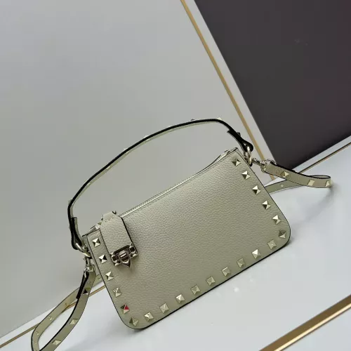 Valentino AAA Quality Messenger Bags For Women #1274784