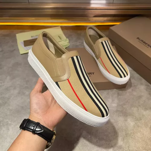 Replica Burberry Casual Shoes For Men #1275022 $105.00 USD for Wholesale