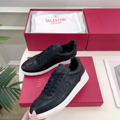 Valentino Casual Shoes For Men #1275233