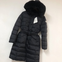 $235.00 USD Moncler Down Feather Coat Long Sleeved For Women #1267980